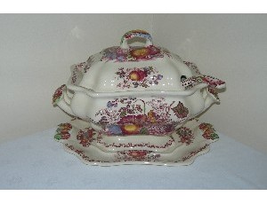 Medium Bedford Tureen (inc. Ladle & underplate)